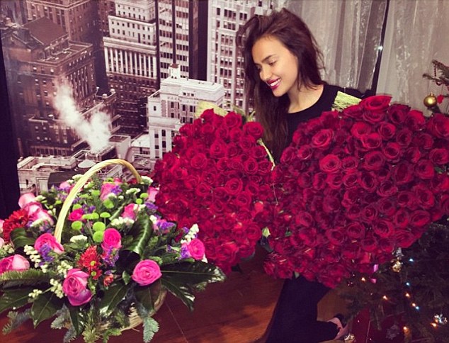 buchet 101 trandafiri rosii, Irina Shayk